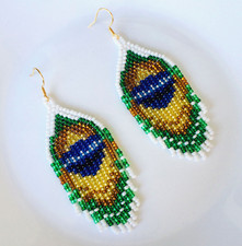 Peacock feather seed bead