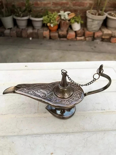 Aladdin genie chirag vintage - genie,