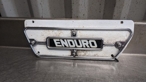 Yamaha dt175 enduro badge side - yamaha,