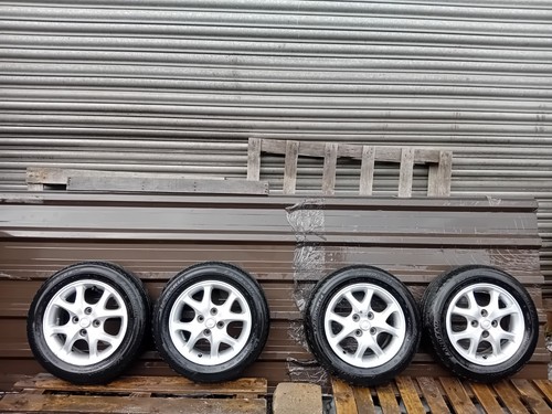 Toyota yaris mk1 2004 - yaris, (scp12)
