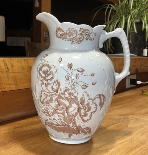 Antique victorian era brown - era,