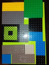 13 GENUINE LEGO BASE  Grid