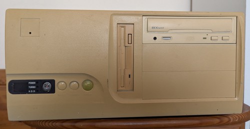 Vintage desktop pentium - desktop,