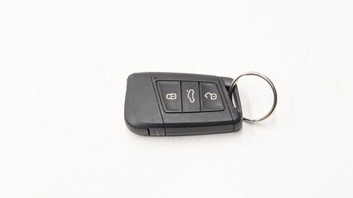 Skoda karoq key fob remote - karoq,
