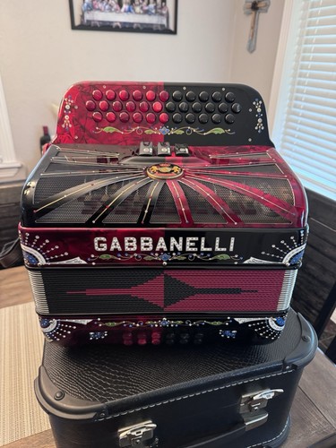 Gabbanelli button accordion - gabbanelli,