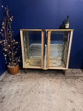 Vintage Art Deco Display