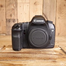 Used Canon EOS 5D Mark II
