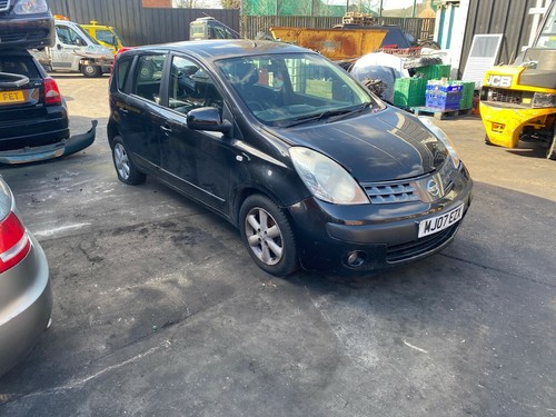Nissan note auto - nissan,
