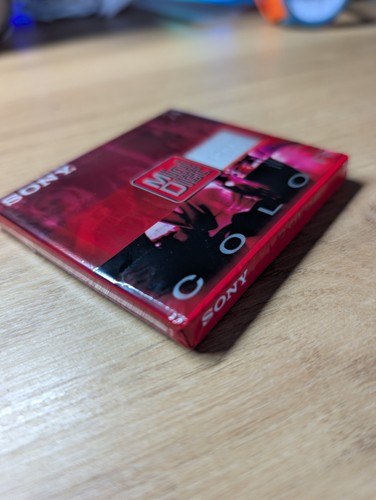 Sealed sony colour - sealed, md74