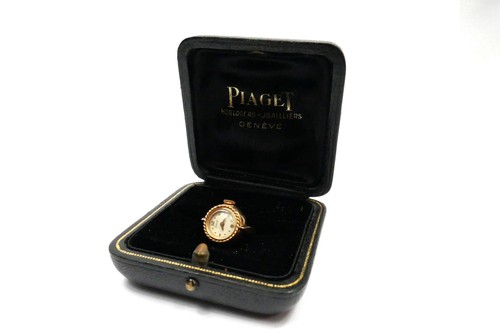 Piaget 18ct gold ring watch - gold,