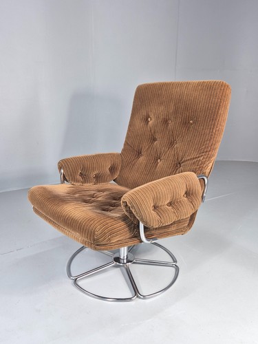 Vintage retro swivel chair - retro,