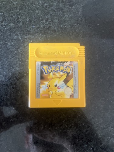 Pokémon yellow cartridge - pokémon,