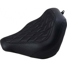 Mustang Wide Tripper™ Seat
