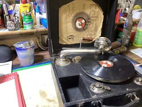 Trench gramophone - trench,