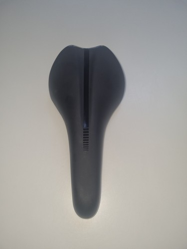 Wahoo kickr bike - shift, saddle