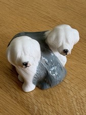 Small Beswick Old English