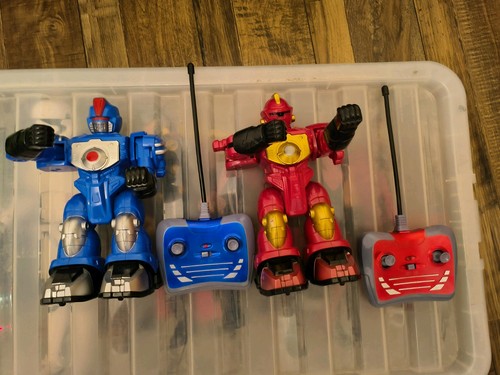 Remote control fighting robots - remote,