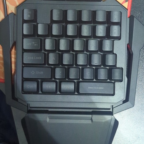 Black one handed gaming - one,