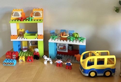 Lego duplo family house - lego,