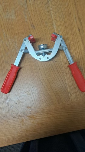 Rigamonti crown bottle capper - crown,