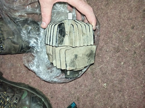 Honda cylinder head - qr, and