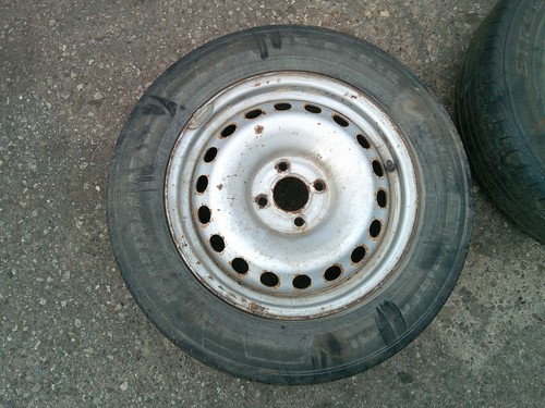 Renault kangoo wheel - renault, tyre