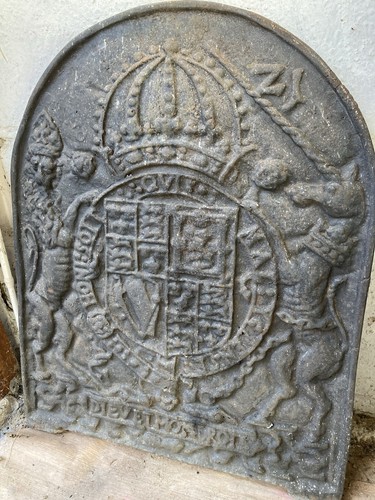 Cast iron fire back - , plate