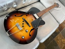 Godin 5th Avenue Composer GT Semi Acoustic Guitar with Godin Tric Case