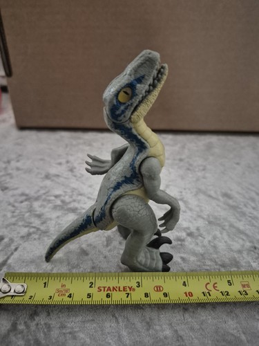 Jurassic world velociraptor - world,