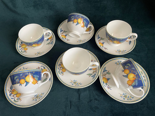 Wedgwood citrons cups saucer - &,