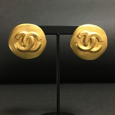EGA CHANEL CC Logo Gold Tone