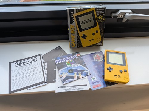 Nintendo game boy - nintendo,