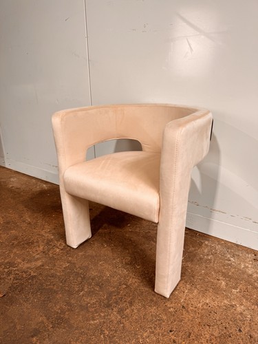 Brand new dusk cream - dusk,