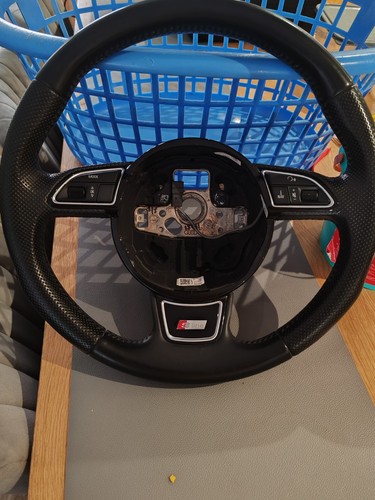 Audi multi function steering - multi,