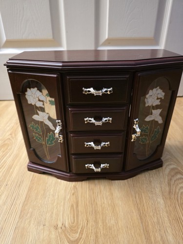 Vintage yap jewellery box - vintage, yap’s