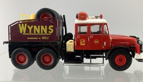 Corgi scale heavy - -,