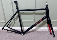 Pinnacle Laterite 3 Frameset