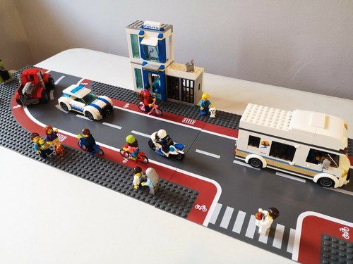 Cycle lanes for lego - lanes,