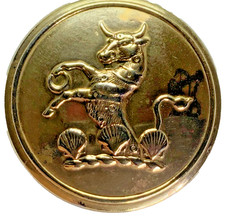 EMMOTT of SNOW HALL DARLINGTON DEMI-BULL W SCALLOPS LIVERY COAT BUTTON c1900 NOS