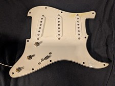 Loaded MIM Fender Stratocaster Pickguard
