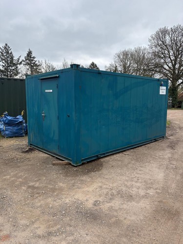 Portable toilet block 9 - portable, 16'