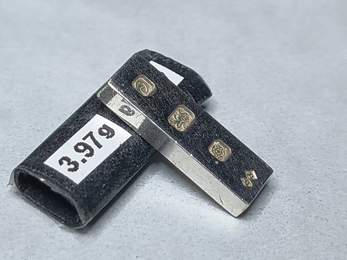 Gram hallmarked solid - gram,