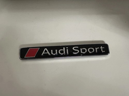 Audi front grill badge - r8,