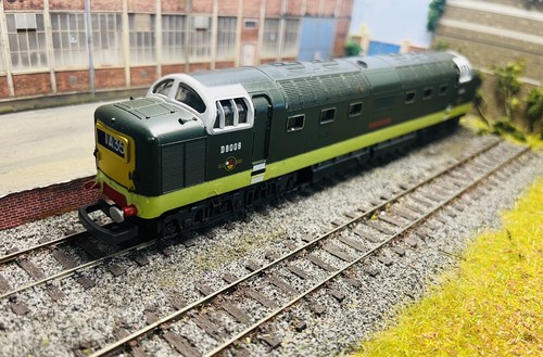 Lima class deltic - 55, green
