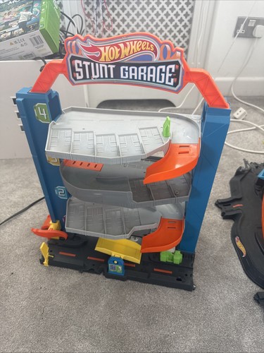 Hot wheels stunt - stunt, play