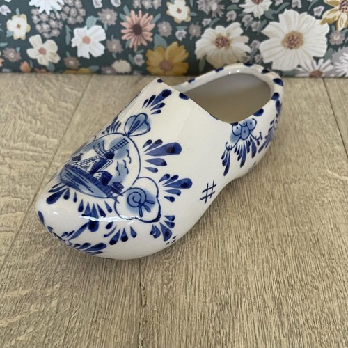 Blue white delftware clog - white,