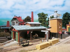 Sawmill 302 x 105 x 115 mm HO