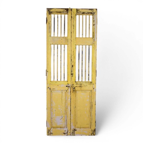 Free delivery pair - delivery,