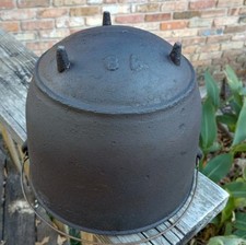 Antique 1800s 3 Leg Bean Pot