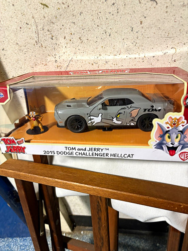 Jada toys tom and jerry - 1/24,